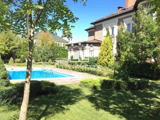 Роскошный коттедж с БАССЕЙНОМ в ВИТА-ПОЧТОВАЯ Вита-Почтовая