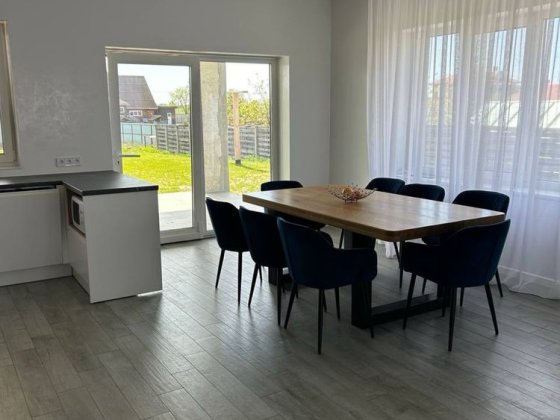 Оренда будинку ( камін, генератор, підвал) ВІД ВЛАСНИКА Бузова