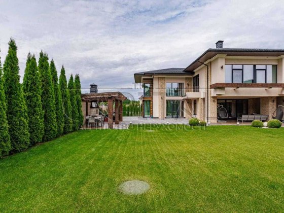 Оренда будинку с.Іванковичі , басейн, гараж, Обухівський напрямок Іванковичі