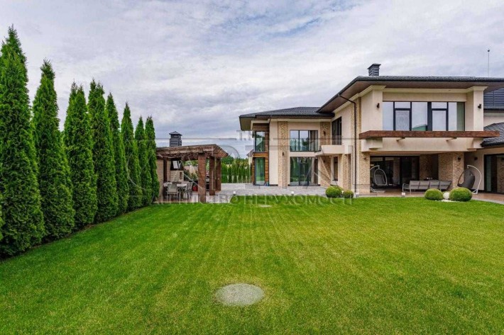 Оренда будинку с.Іванковичі , басейн, гараж, Обухівський напрямок - фото 1