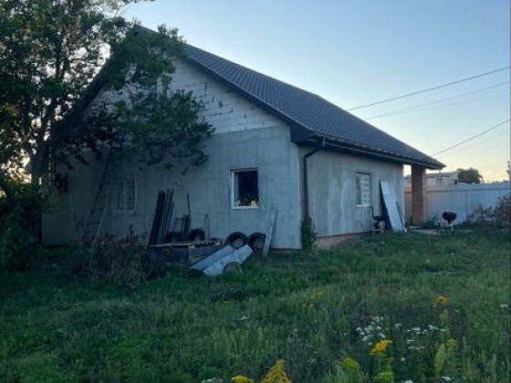 Дом р-он Гажулы 17000гр Гожули