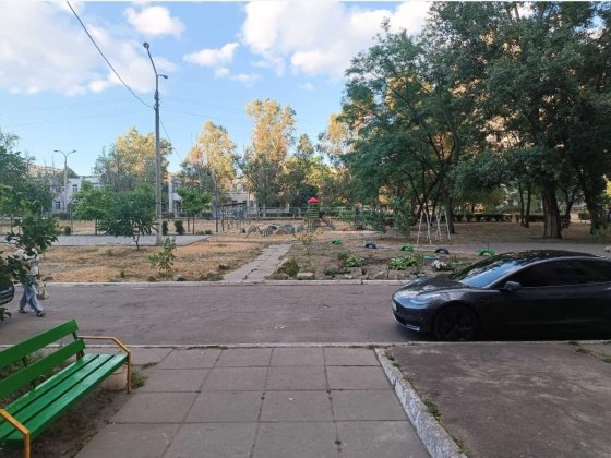 Продажа 1-квартиры 10 мкрн Левый берег Каменское