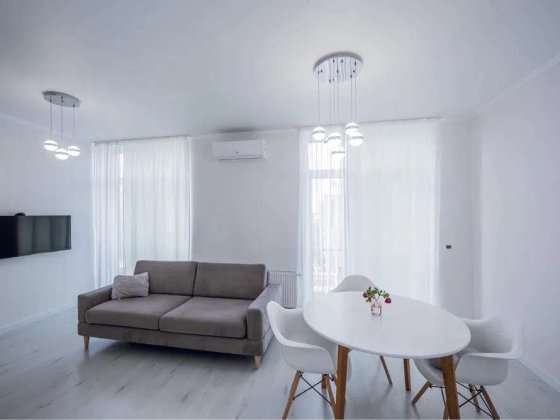 Продаж 2-к квартири вул. Регенераторна 4 Київ