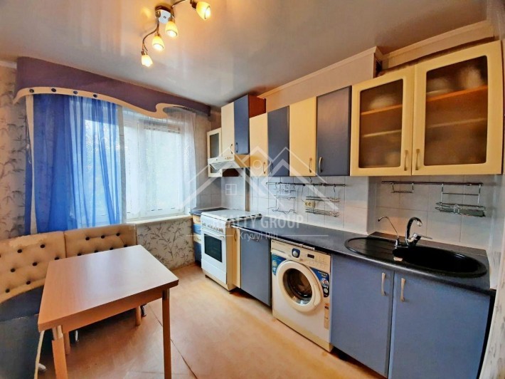 Продаж 3-к вул. Соборності (еВідновлення, сертифікат) - фото 1