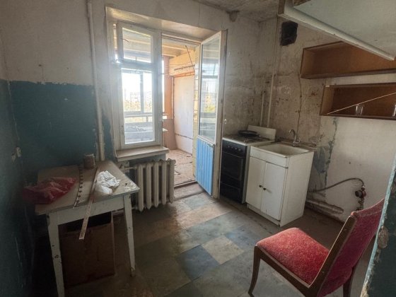 Продам квартиру 1-комн. квартиру г. Луганск, кв. Заречный Луганск