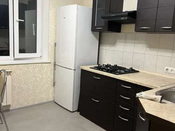 Продаж 2-к квартири Висоцького бул.6б .Троєщина Киев