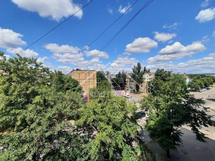 Продаж 2к квартири в ЦМ районі, вул. Українська - фото 1