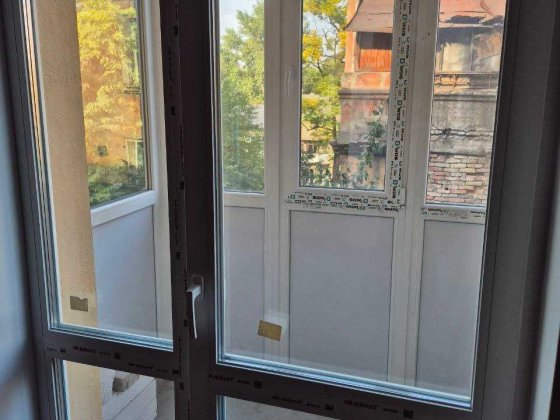 Продам 2-х комн. сталинку на Медицинской, 2-й этаж Кам'янське