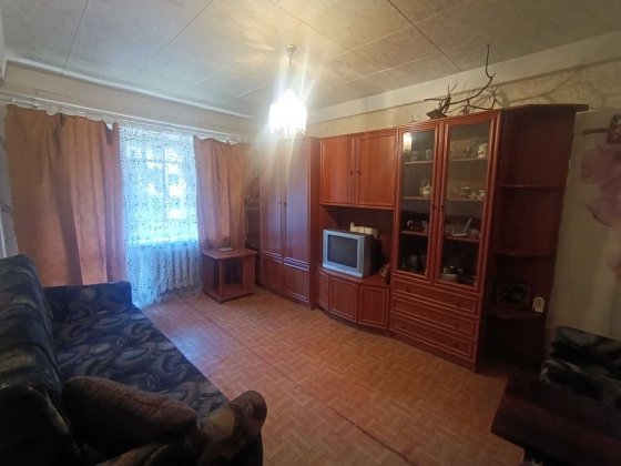 Продам 1-о комнатную на Черемушках Каменское