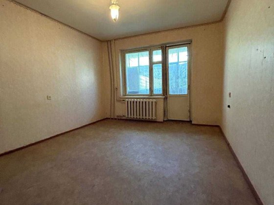 1 кімн. 1/9, без боргів, 2 мкрн. – Лівий берег Каменское