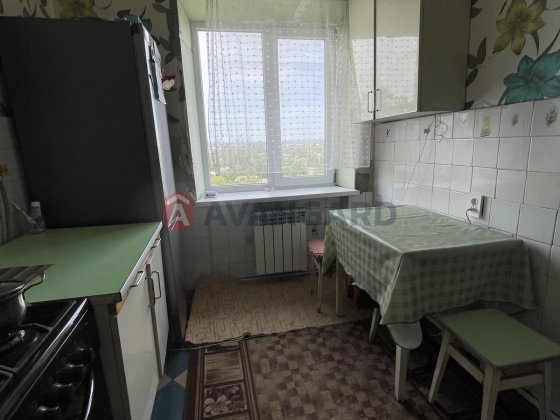 Продам 3 кімнатну квартиру Каменское