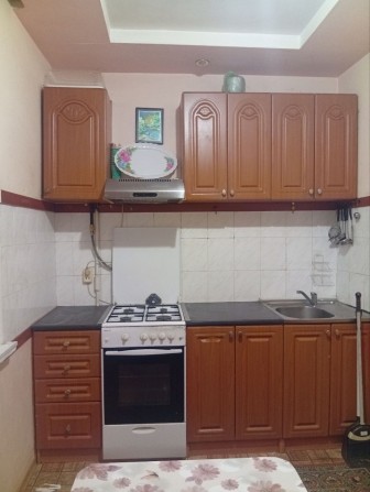 Хозяйка!!! Продам свою 3х комн. квартиру 72м2. Вид на лес и озеро. - фото 1