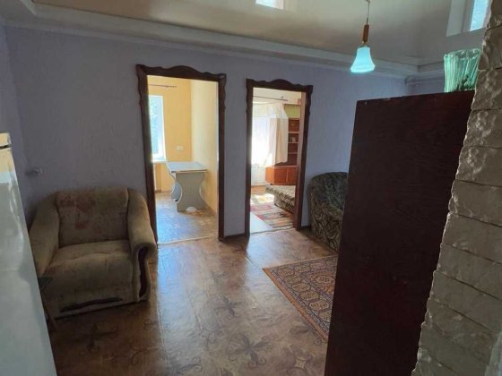 Продам 3-к квартиру по Колеусовской г.Каменское Каменское