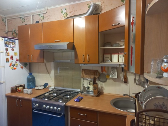 3х ком. квартира,2/9эт.Без посредников. - фото 1