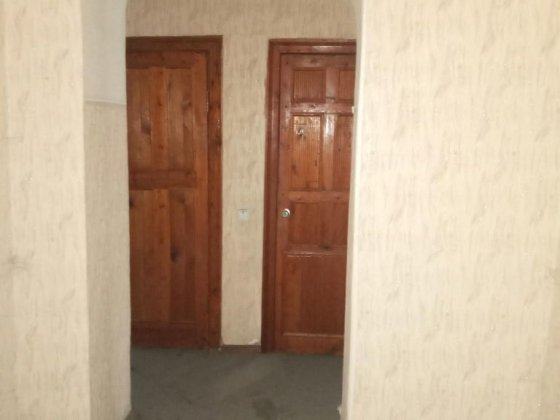 Продам 2 к, сталинку 57 кв.м в центре Каменского Кам'янське