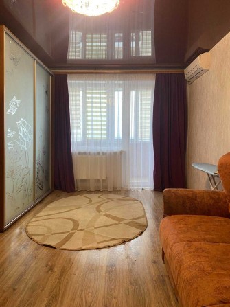 Продам 2-х комн. кв. с АО ( Левый б.11 мкрн. ) Rn - фото 1