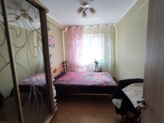 Продам 2к. квартиру р-н вокзала Кам'янське