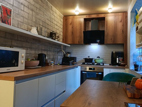 4-комн. квартира с ремонтом на Черемушках! Кам'янське