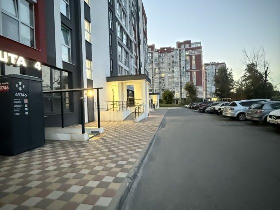 Квартира 35 м2 з чистовим оздобленням в центрі.Гостомель школа Гостомель