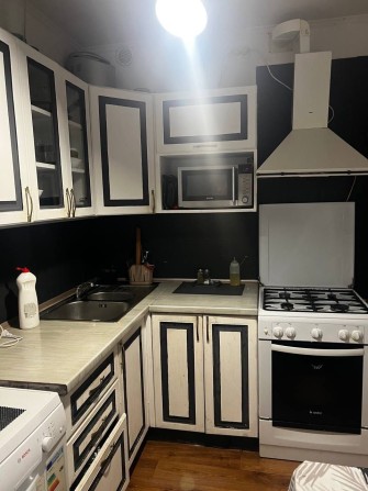 Продам двокімнатну квартиру,  Гостомель,  вулиця Рекунова 1 б - фото 1