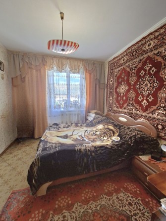 Велика 2к квартира в центрі Гостомеля - фото 1