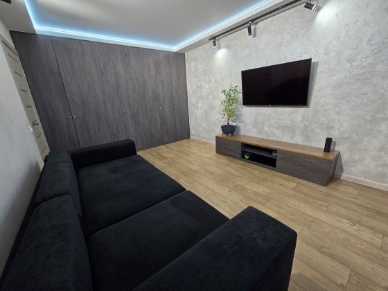 2к Квартира в центрі міста Кам’янське Кам'янське