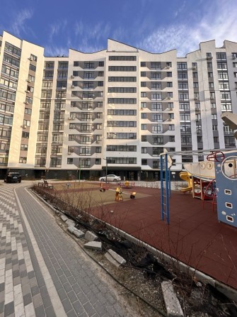 Квартира з видом на сосни - фото 1