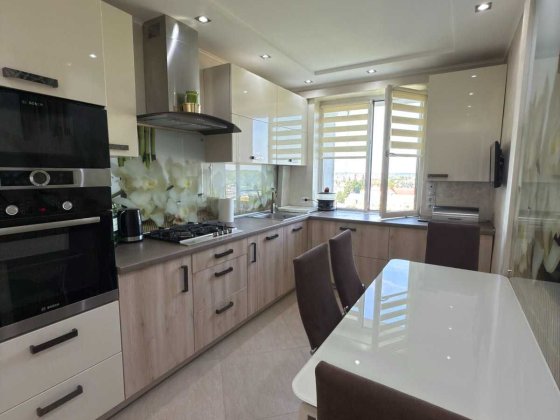 Продаж 3 кім.квартири 67м2, вул. В.Великого 2, м.Дрогобич Дрогобыч