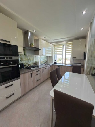 Продаж 3 кім.квартири 67м2, вул. В.Великого 2, м.Дрогобич - фото 1