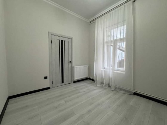 Продаж 2-кімнатної квартири 30м2 Дрогобич вул Підвалля Центр Дрогобыч