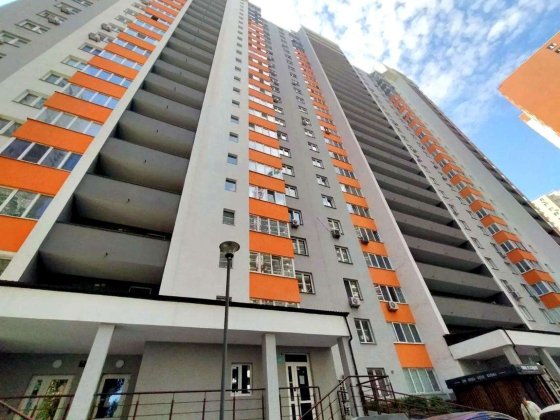 Продаж 2-к квартири вул. Юлії Здановської 34б Киев