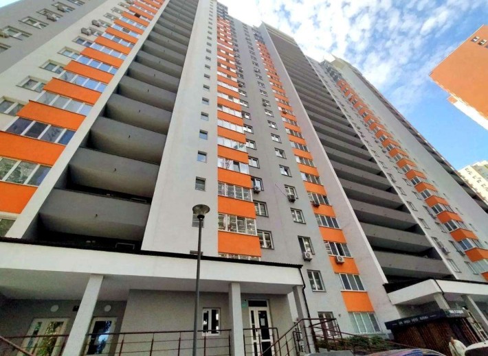Продаж 2-к квартири вул. Юлії Здановської 34б - фото 1