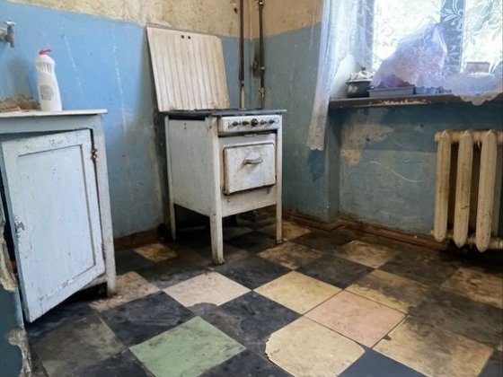 Продам 3 х кімнатну ЖД вокзал Каменское