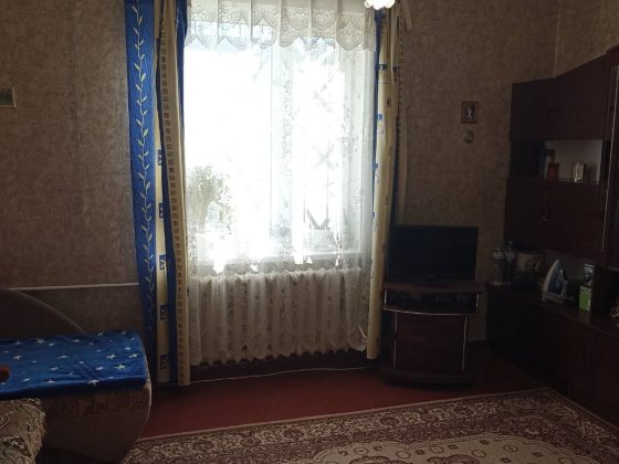 Продается двухкомнатная квартира  И. Сирка( пр- кт Юбилейный) Каменское