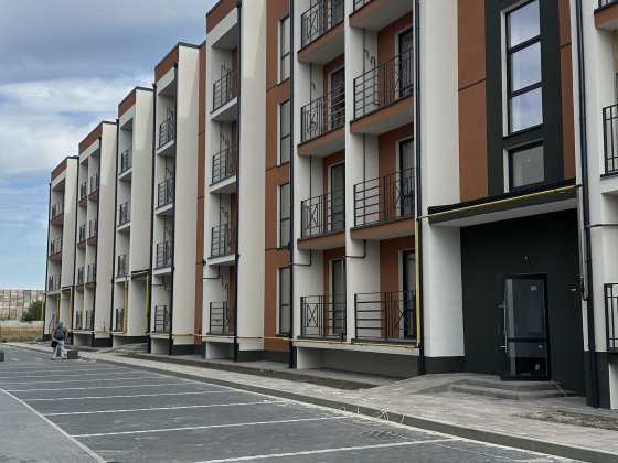 ТЕРМІНОВО Простора 1-кімнатна квартира в Гостомелі - недорого Гостомель