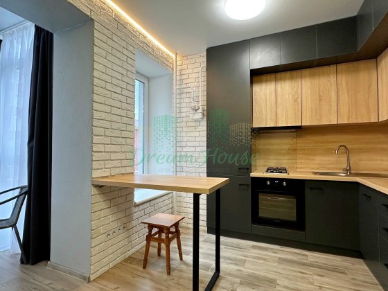 Квартира студія з сучасним ремонтом у м.Гостомель Гостомель