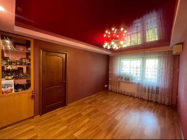 Продам 2-комн. квартиру по ул. Слисаренко.   D - фото 1