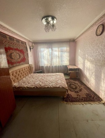 Продам 2 ком.квартиру район Строителей  Є-Відновлення - фото 1