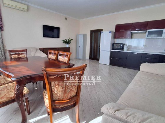 Продаж 1 кімн. квартири з кухнею – студією Чорноморськ