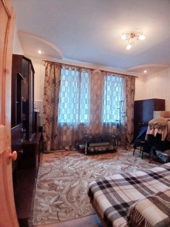 Продам двокімнатну квартиру район  Дніпробуд автономне опалення - фото 1