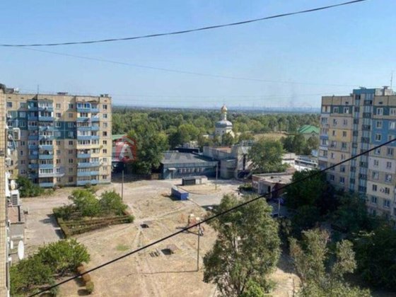 Продаж 3-кімнатної квартири лівий берег 11 мкр. Каменское