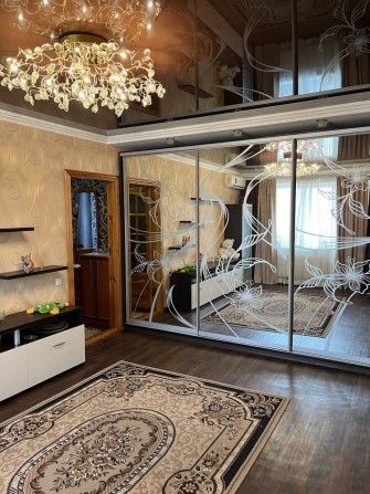 Продается супер классная 2-х комнатная квартира. Левый берег - фото 1