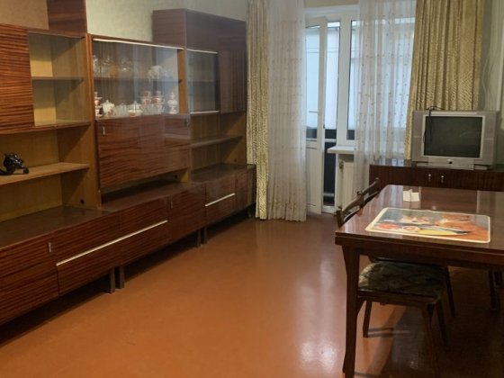 Продається 2-х кім. квартира Кам'янське