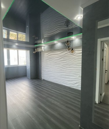 Продажа 2ком. квартира. Дизайнерский ремонт.  АЭО. 40лет Победы. Л/Б - фото 1