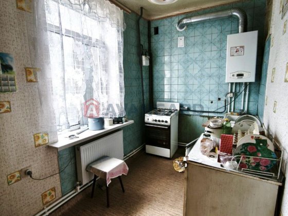 Продам 4х кімнатну з АГО під ремонт Каменское