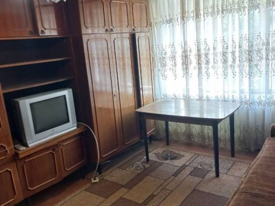 Продам 2-кімнатну квартиру Каменец-Подольский