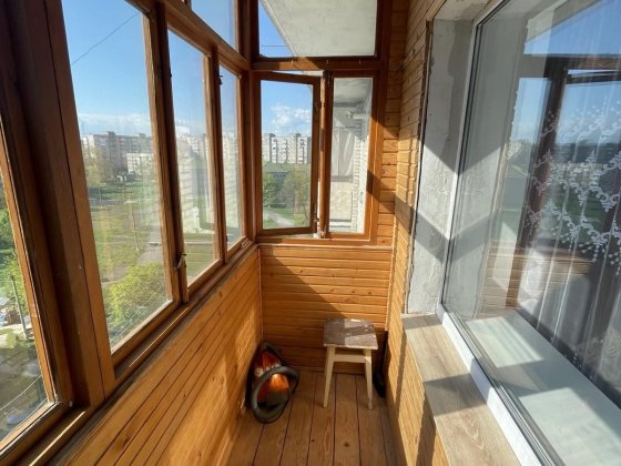 Продам 1 кім  Шкільна 2 Калуш