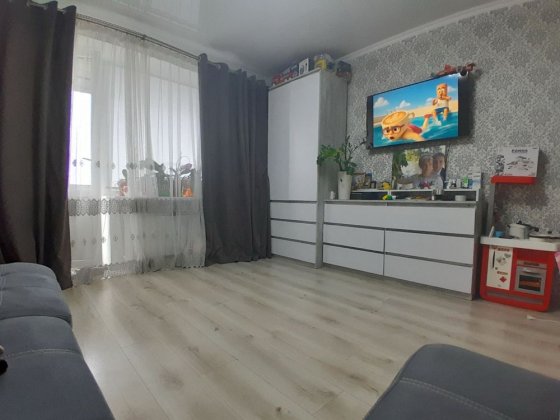 Продам 1 к квартиру з ремонтом Каменец-Подольский