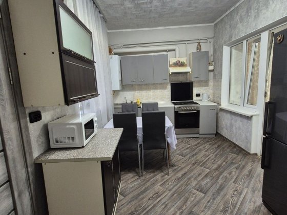 Продам 3х-комнатную квартиру на земле Чорноморськ