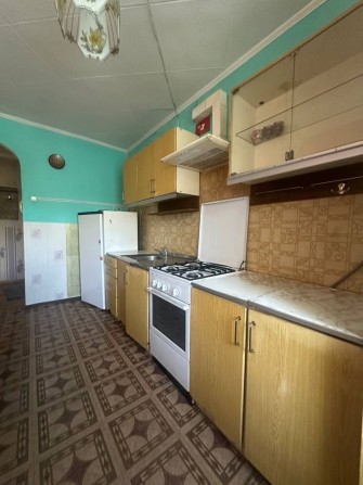 Продам 3х кімнатну квартиру поруч з центром міста - фото 1